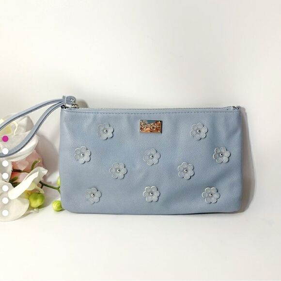 🌼NEW🌼 Jessica Simpson Flower Wristlet - Picture 1 of 7